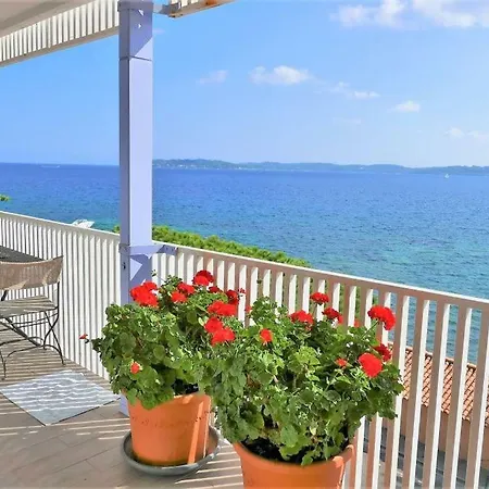 Apartment Duplex De La Baie De St Tropez